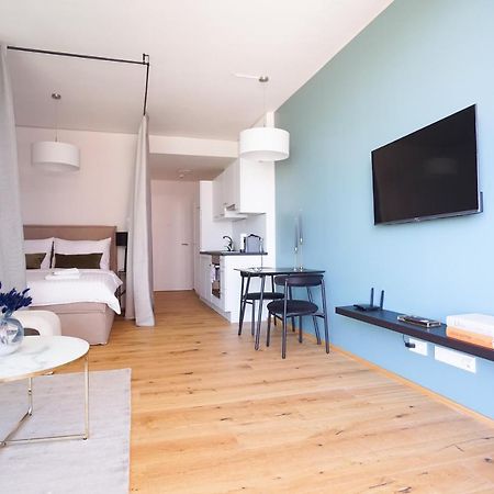 Boutique Studio With Terrace And Pool Вена Экстерьер фото